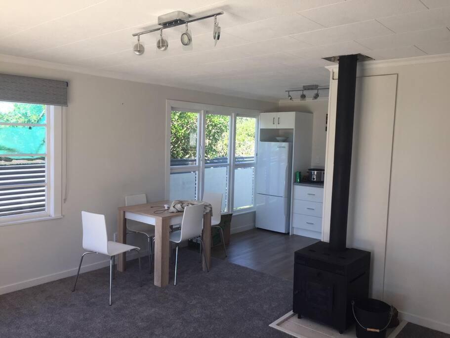 Relaxed Beach Retreat, Mod Family Friendly Bach Foxton Beach Eksteriør bilde